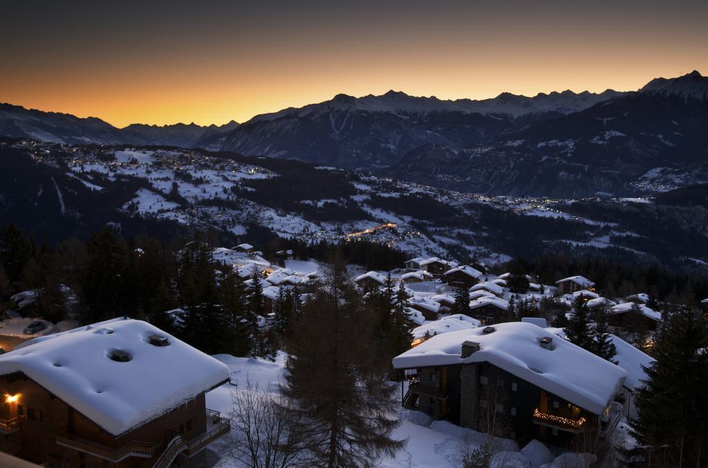 Hotel De Charme La Poste Anzere Bagian luar foto