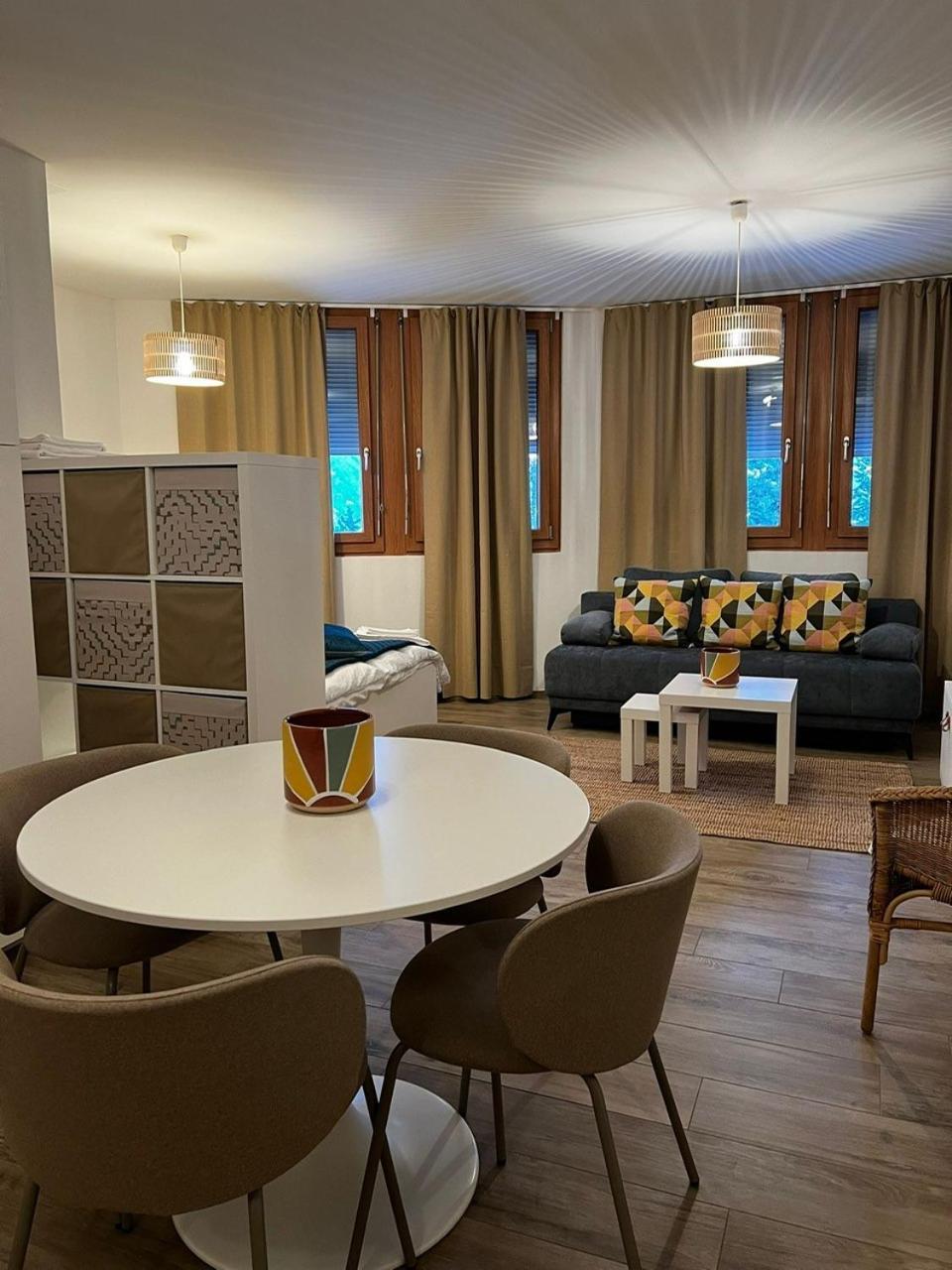 Hotel De Charme La Poste Anzere Bagian luar foto