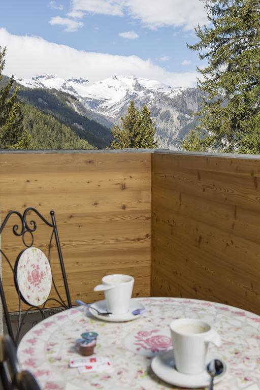 Hotel De Charme La Poste Anzere Bagian luar foto